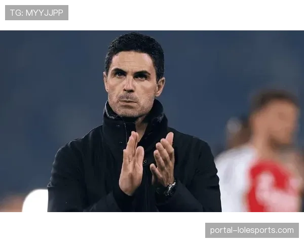 赛后更衣室：阿尔特塔向全队播放逆转集锦，肯定球队精神力